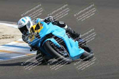 media/Oct-12-2025-CRA (Sun) [[e621380112]]/Races/Race 9/